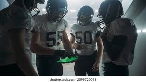 25岁中国球员改行卖肠粉：被领导小孩挤掉，老队员凌晨让我买避孕套